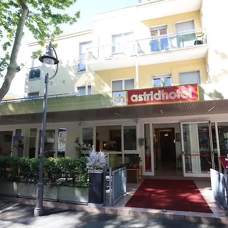 Astridhotel 酒店 3*